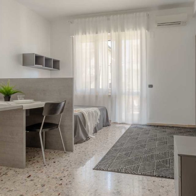 https://www.narramondovillas.it/wp-content/uploads/2021/03/giulianova-residence-arancio-monolocale-primo-piano-2-640x640.jpg