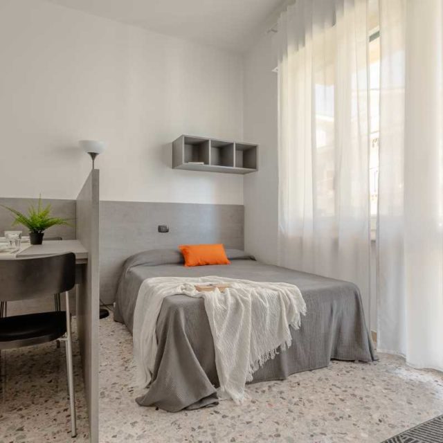 https://www.narramondovillas.it/wp-content/uploads/2021/03/giulianova-residence-arancio-monolocale-primo-piano-6-640x640.jpg